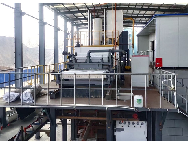 一套智能超高壓疊層壓濾機安裝完工，投入使用！